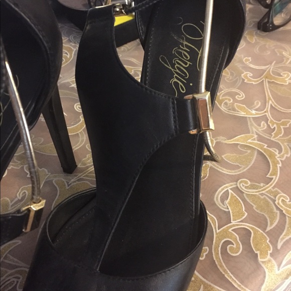 Sexy Fergie heels - Picture 4 of 4